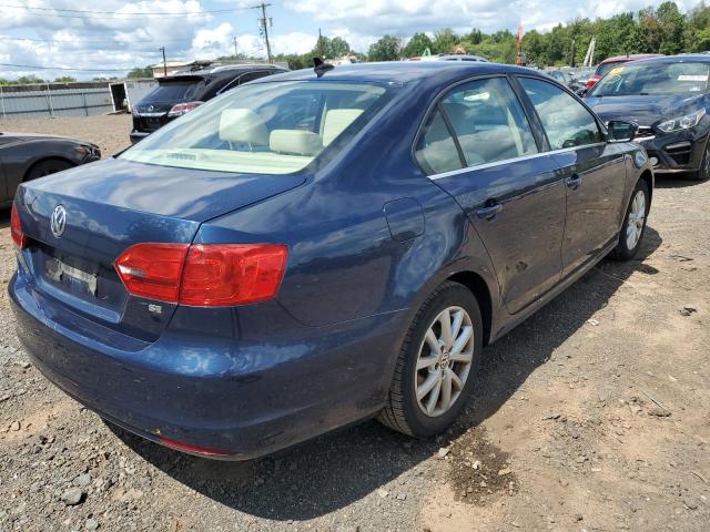 3VWD17AJ3EM328240 - 2014 VOLKSWAGEN JETTA SE BLUE photo 3