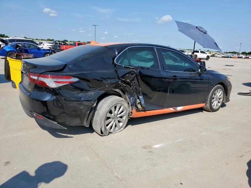 4T1L11AK2LU998063 - 2020 TOYOTA CAMRY LE Czarny zdjęcie 3