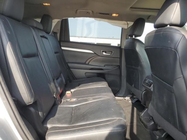 5TDJKRFH2ES036681 - 2014 TOYOTA HIGHLANDER XLE 银色 照片 11