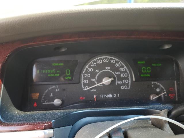 1LNHM81W23Y622898 - 2003 LINCOLN TOWN CAR EXECUTIVE TAN photo 9