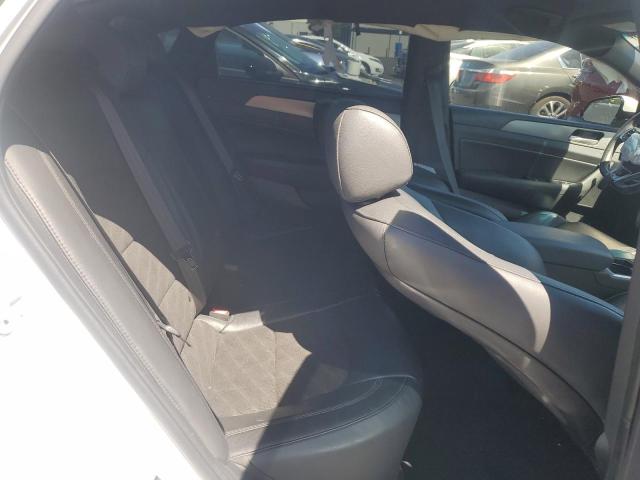 5NPE34AF0JH649325 - 2018 HYUNDAI SONATA SPORT WHITE photo 10