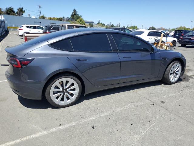 5YJ3E1EAXNF236640 - 2022 TESLA MODEL 3 CHARCOAL photo 3