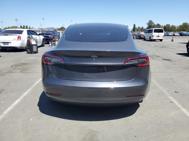 5YJ3E1EAXNF236640 - 2022 TESLA MODEL 3 CHARCOAL photo 6