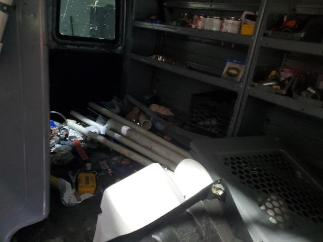 1GCWGAFF8H1300043 - 2017 CHEVROLET EXPRESS G2 SILVER photo 10