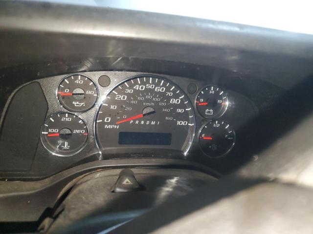 1GCWGAFF8H1300043 - 2017 CHEVROLET EXPRESS G2 SILVER photo 9