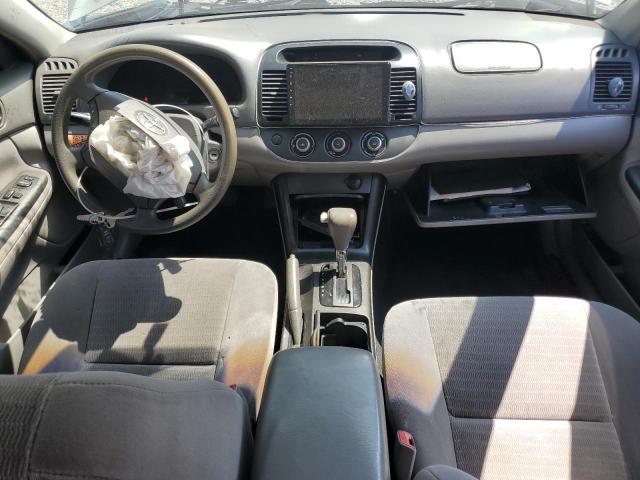 4T1BE32K55U506705 - 2005 TOYOTA CAMRY LE SILVER photo 8