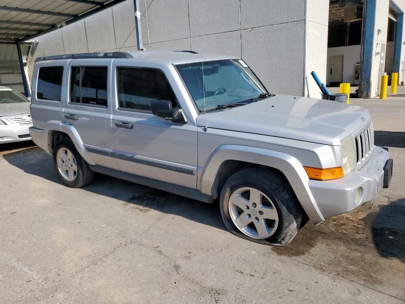 1J8HG48K86C203892 - 2006 JEEP COMMANDER Күміс фото 4