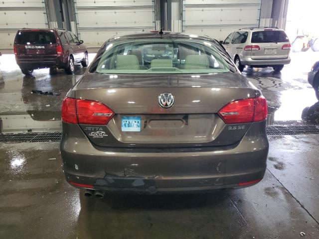 3VWDX7AJ5DM393765 - 2013 VOLKSWAGEN JETTA SE TAN photo 6