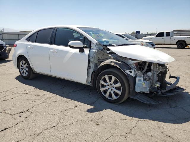 5YFEPMAE8MP196025 - 2021 TOYOTA COROLLA LE WHITE photo 4
