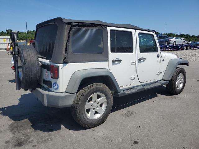 1C4BJWDG3GL110503 - 2016 JEEP WRANGLER U SPORT WHITE photo 3