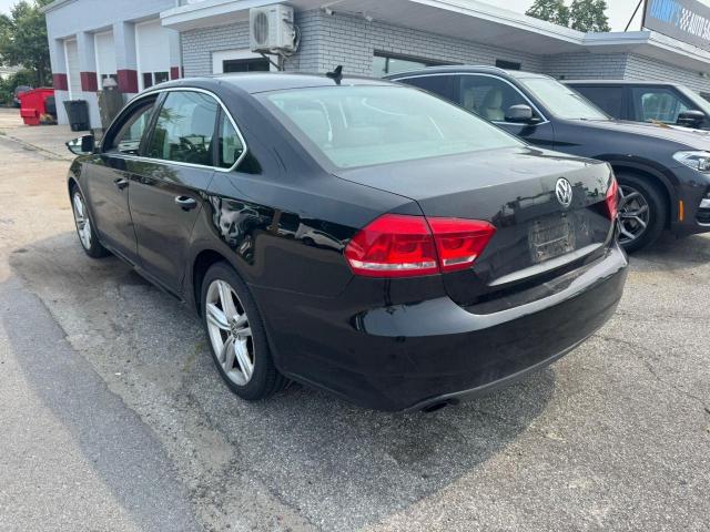 1VWBM7A33CC037056 - 2012 VOLKSWAGEN PASSAT SE შავი ფოტო 3