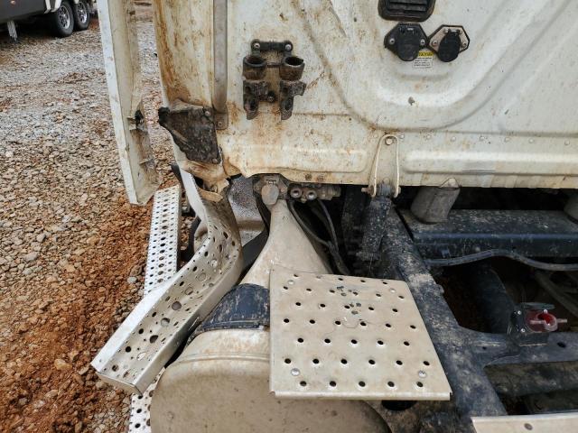 3AKBGEDV6GDHJ3831 - 2016 FREIGHTLINER CASCADIA 1 WHITE photo 10