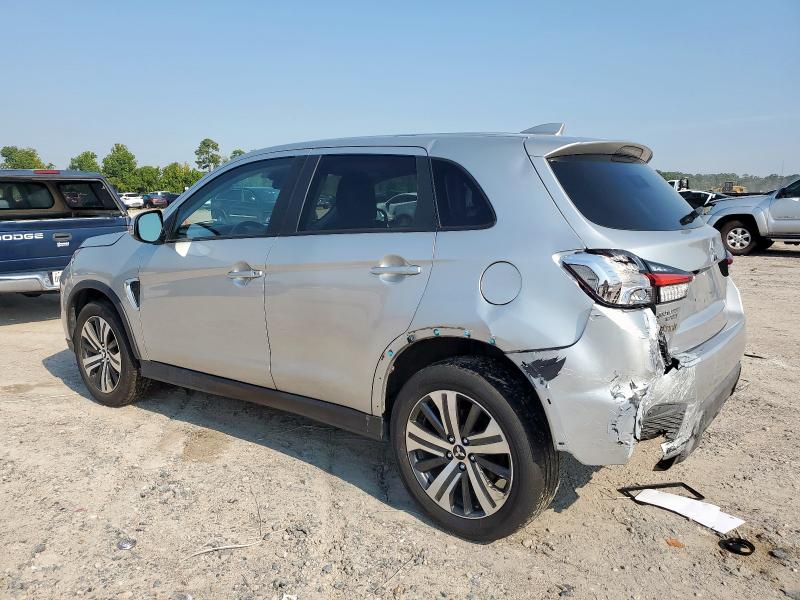 JA4ARUAU5MU017100 - 2021 MITSUBISHI OUTLANDER ES SILVER photo 2