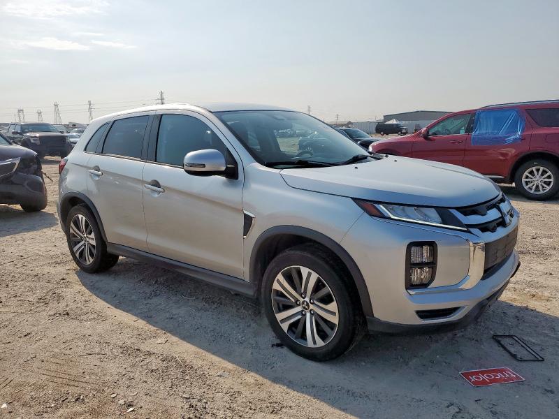 JA4ARUAU5MU017100 - 2021 MITSUBISHI OUTLANDER ES SILVER photo 4