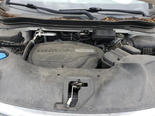 5FNYF5H53JB012113 - 2018 HONDA PILOT EXL WHITE photo 12