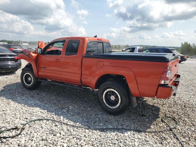 5TFUU4EN8FX134336 - 2015 TOYOTA TACOMA ACCESS CAB ORANGE photo 2