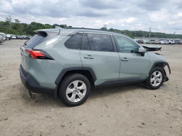 2T3P1RFV7MW193719 - 2021 TOYOTA RAV4 XLE 绿色 照片 3