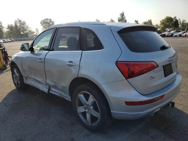 WA1LFAFP7CA111059 - 2012 AUDI Q5 PREMIUM PLUS SILVER photo 2