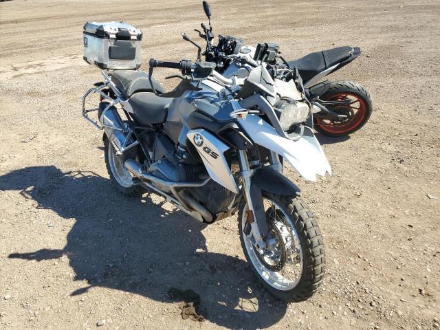 WB10A1107GZ670648 - 2016 BMW R1200 GS GRAY photo 1