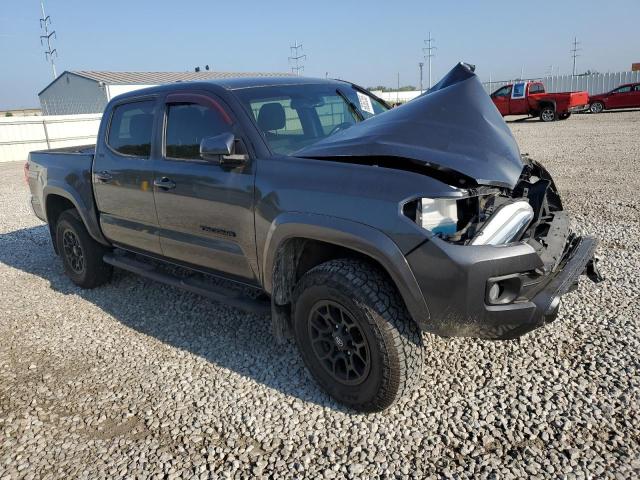 3TMCZ5AN6NM520010 - 2022 TOYOTA TACOMA DOUBLE CAB 石墨色 照片 4