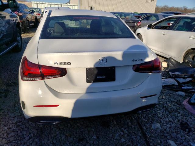 W1K3G4FB0NJ373149 - 2022 MERCEDES-BENZ A 220 4MATIC WHITE photo 6