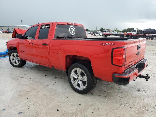 1GCVKPEC2JZ370620 - 2018 CHEVROLET SILVERADO K1500 CUSTOM RED photo 2