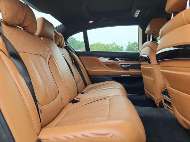 WBA7F0C37HGM21491 - 2017 BMW 750 I BLACK photo 10