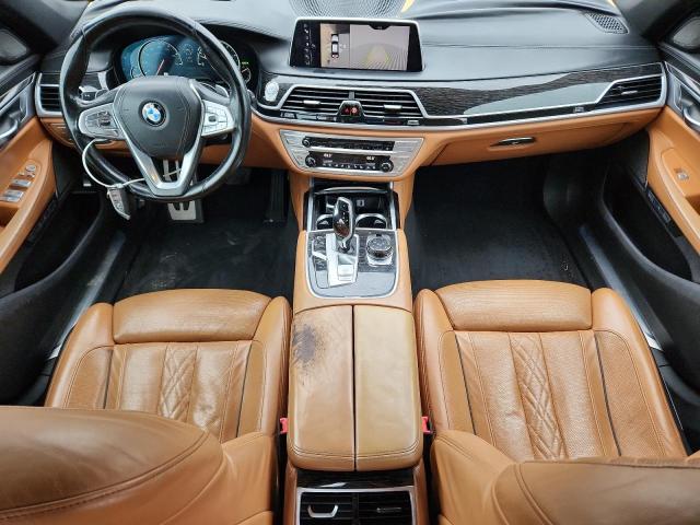 WBA7F0C37HGM21491 - 2017 BMW 750 I BLACK photo 8