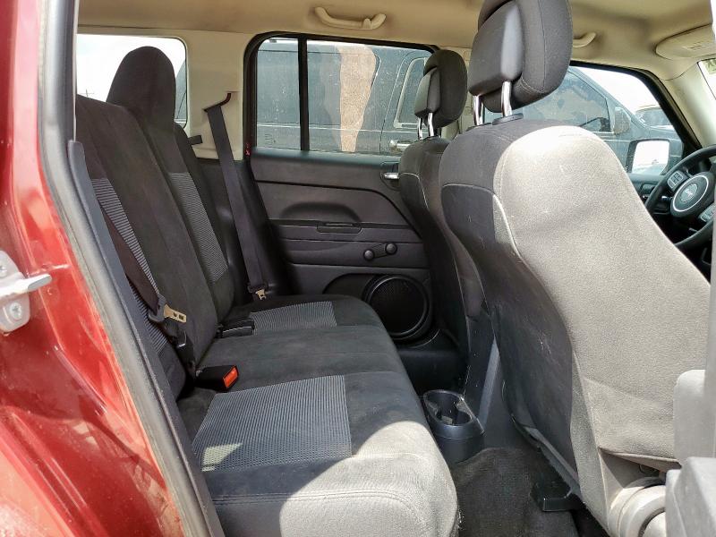 1C4NJPBA9GD562273 - 2016 JEEP PATRIOT SPORT MAROON photo 11