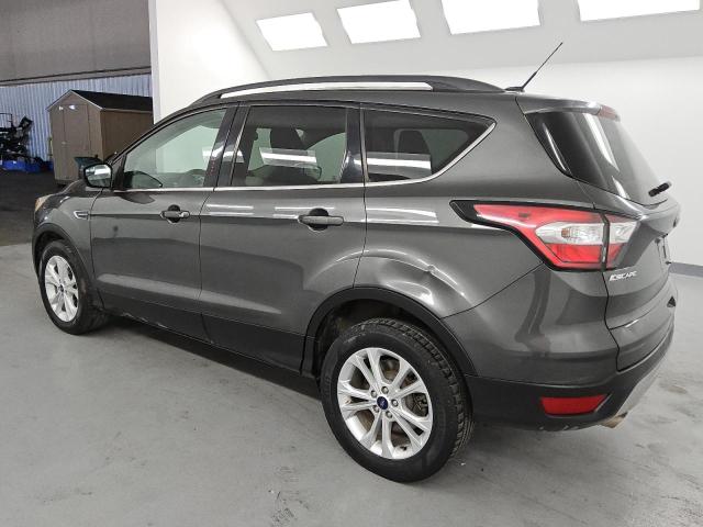1FMCU0GDXJUC61376 - 2018 FORD ESCAPE SE GRAY photo 2