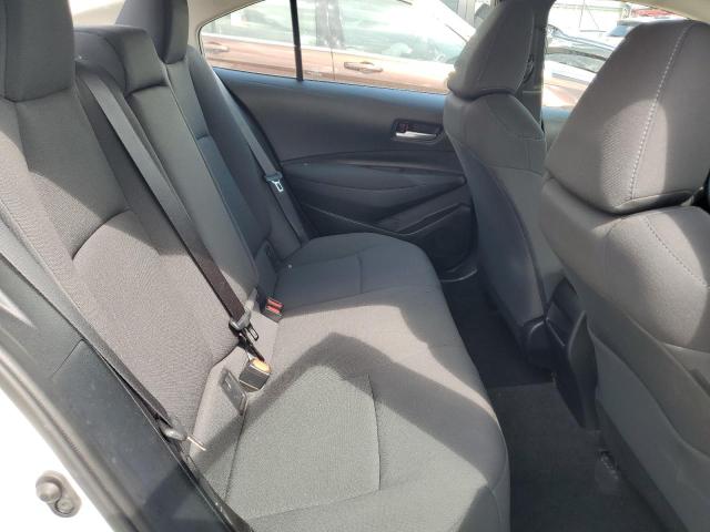 5YFEPMAE3MP163840 - 2021 TOYOTA COROLLA LE Weiß Foto 10