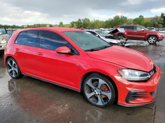 3VW447AU2JM288924 - 2018 VOLKSWAGEN GTI S/SE RED photo 4