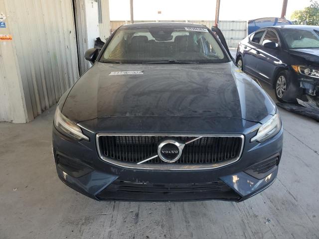 7JR102FK4LG043911 - 2020 VOLVO S60 T5 MOMENTUM CHARCOAL photo 5