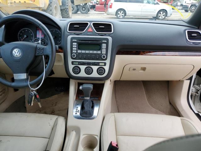 WVWFA71F69V016111 - 2009 VOLKSWAGEN EOS LUX 白色 照片 8