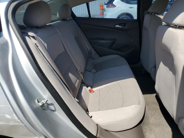 1G1BC5SM3J7229917 - 2018 CHEVROLET CRUZE LS ვერცხლისფერი ფოტო 10