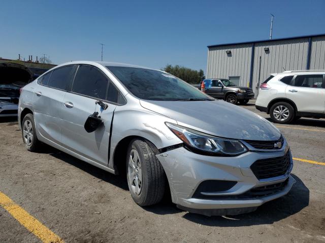 1G1BC5SM3J7229917 - 2018 CHEVROLET CRUZE LS ვერცხლისფერი ფოტო 4