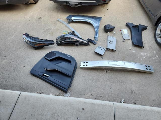 5TDGZRBH8NS181686 - 2022 TOYOTA HIGHLANDER XLE Արծաթագույն լուսանկար 13