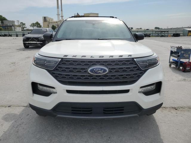 1FMSK7DH6NGA05760 - 2022 FORD EXPLORER XLT Ақ фото 5