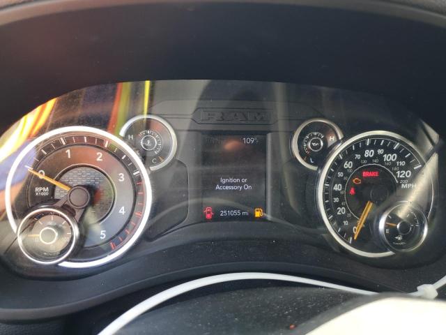 3C7WRNEL7LG259829 - 2020 RAM 5500 黑色 照片 9