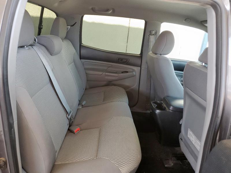 5TFJU4GN3FX065393 - 2015 TOYOTA TACOMA DOUBLE CAB PRERUNNER GRAY photo 10