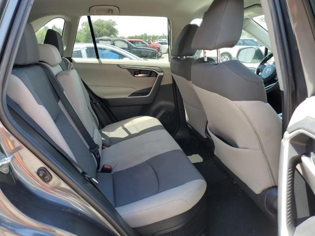 4T3R6RFV7MU029736 - 2021 TOYOTA RAV4 XLE 灰色 照片 11