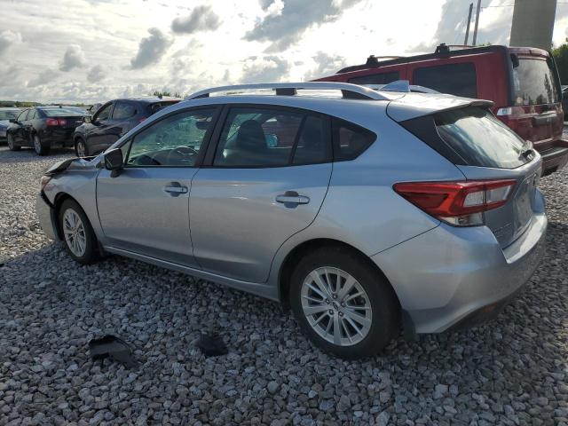 4S3GTAD61J3753224 - 2018 SUBARU IMPREZA PREMIUM PLUS SILVER photo 2