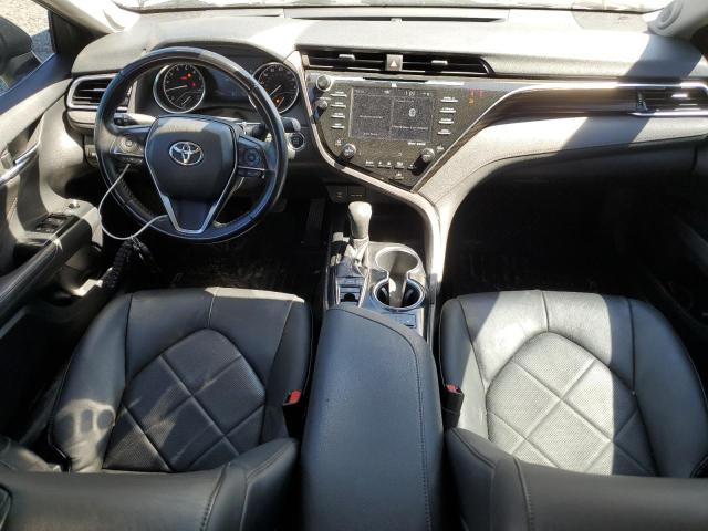 4T1BZ1HK9JU500996 - 2018 TOYOTA CAMRY XSE 蓝色 照片 8