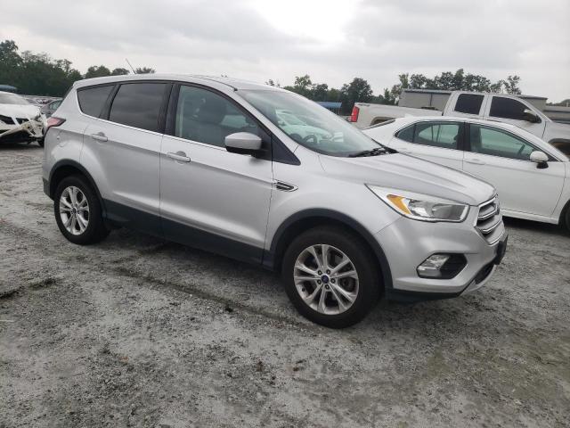1FMCU9GDXHUC06005 - 2017 FORD ESCAPE SE SILVER photo 4