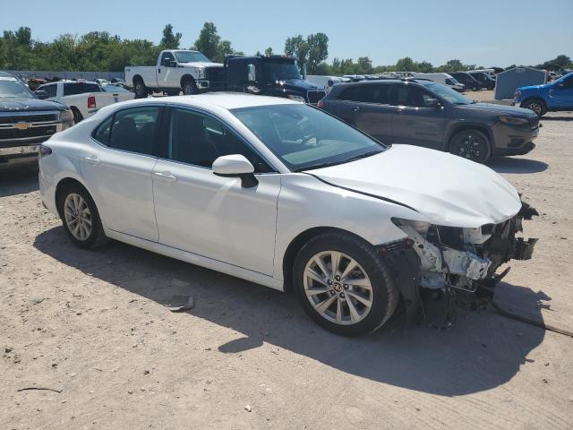 4T1C11AK0RU907297 - 2024 TOYOTA CAMRY LE WHITE photo 4