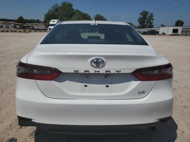 4T1C11AK0RU907297 - 2024 TOYOTA CAMRY LE WHITE photo 6