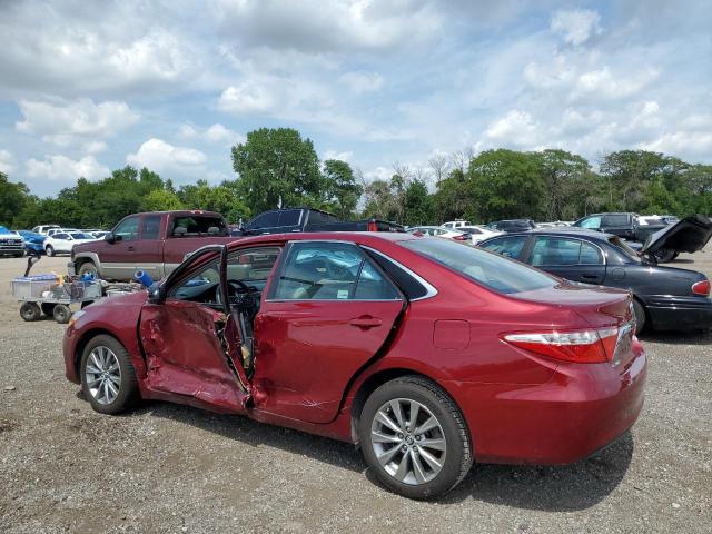 4T1BF1FK1FU888891 - 2015 TOYOTA CAMRY LE RED photo 2