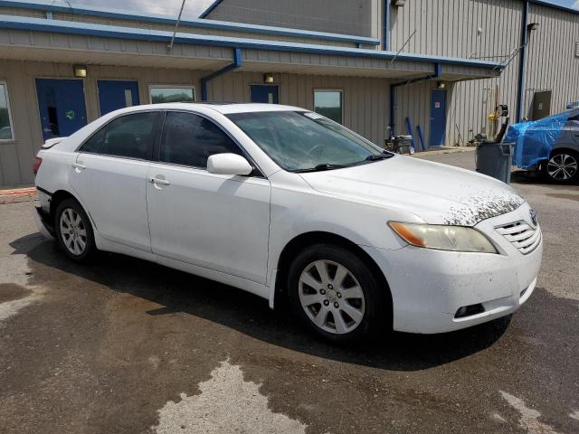 4T1BK46K57U527128 - 2007 TOYOTA CAMRY LE WHITE photo 4