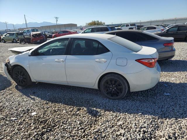 5YFBURHE6JP740029 - 2018 TOYOTA COROLLA L WHITE photo 2