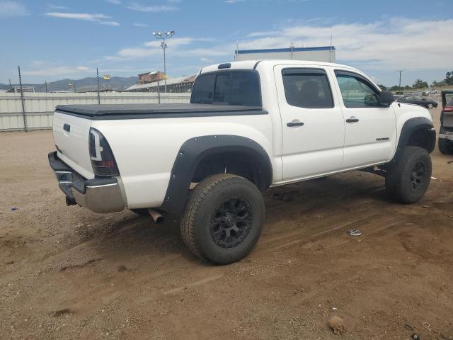 3TMJU4GN3BM117511 - 2011 TOYOTA TACOMA DOUBLE CAB PRERUNNER WHITE photo 3